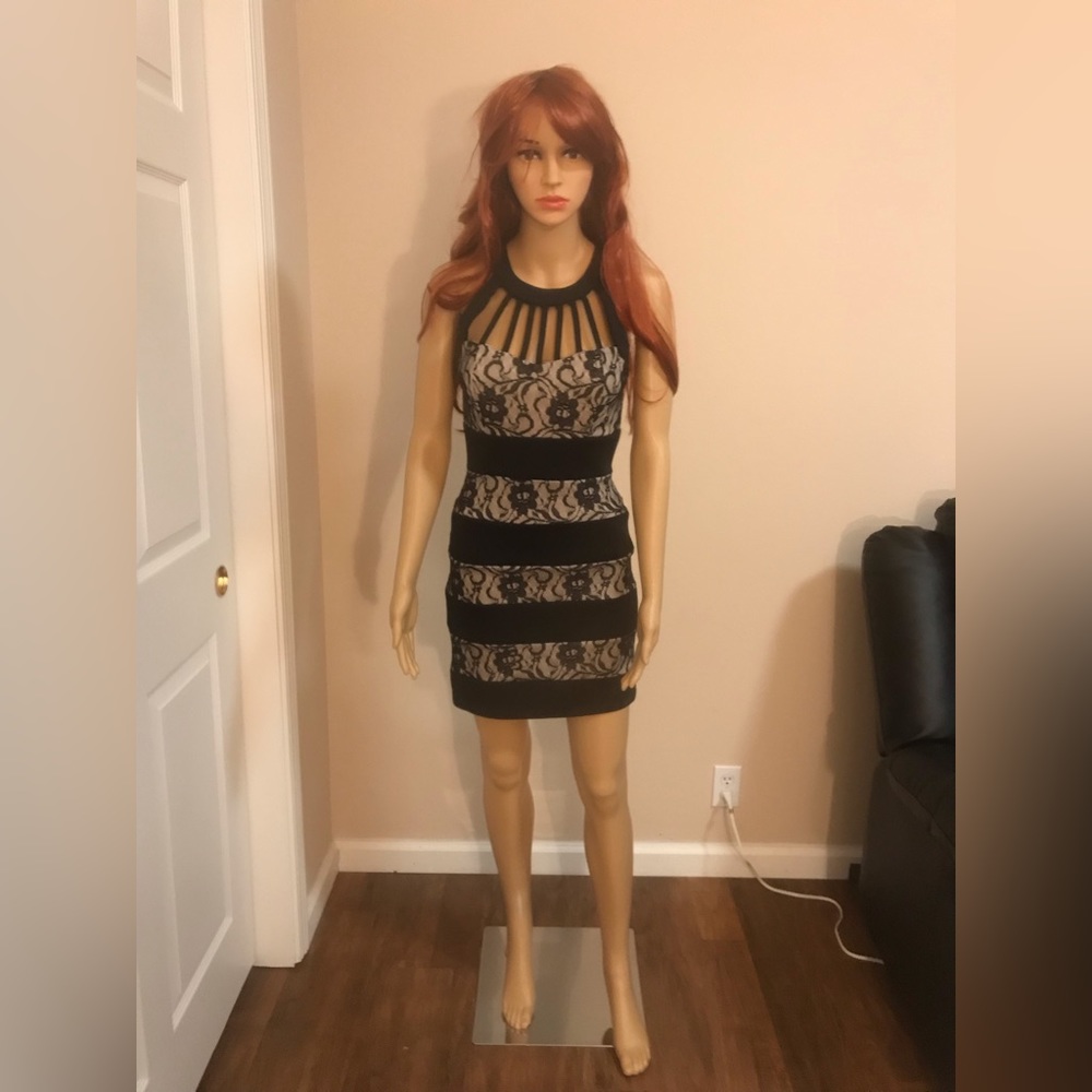 New Black Dress size 5 Gorgeous Black Dress